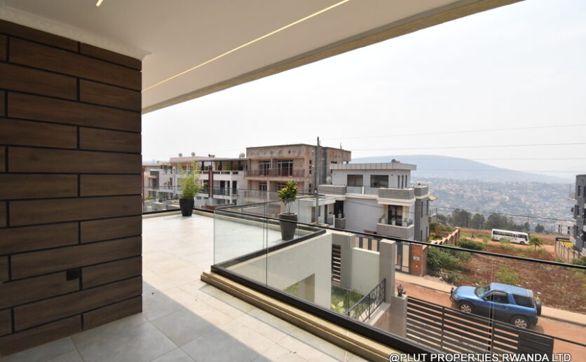 House for sale in Rebero plut properties (9)