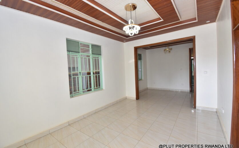 Kagugu Kigali house for sale plut properties (1)