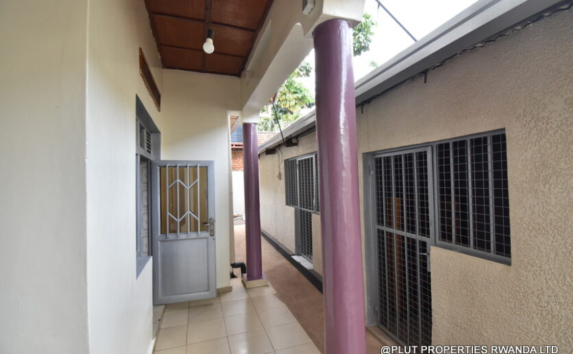 Rebero House for rent plut properties (16)