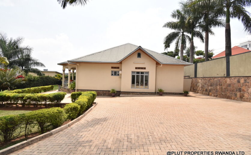 Rebero House for rent plut properties (17)