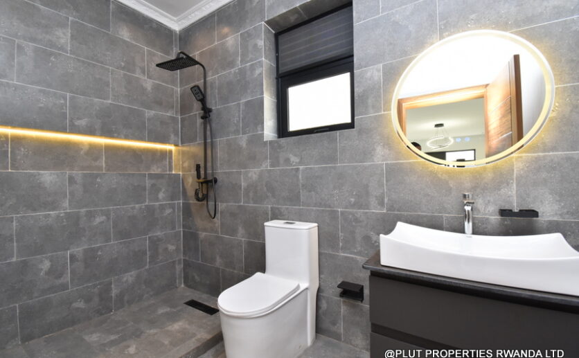 Rebero big house for rent plut properties (15)