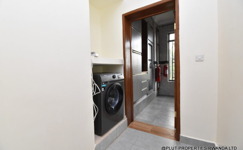 Rent in Kimironko Kigali plut propeerties (1)