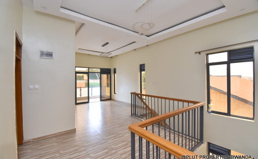 5 bedroom house in Kibagabaga Kigali plut properties (16)