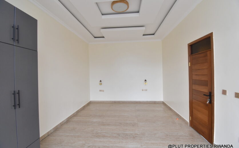 Beautiful 2 storey house in Kibagabaga plut properties (14)