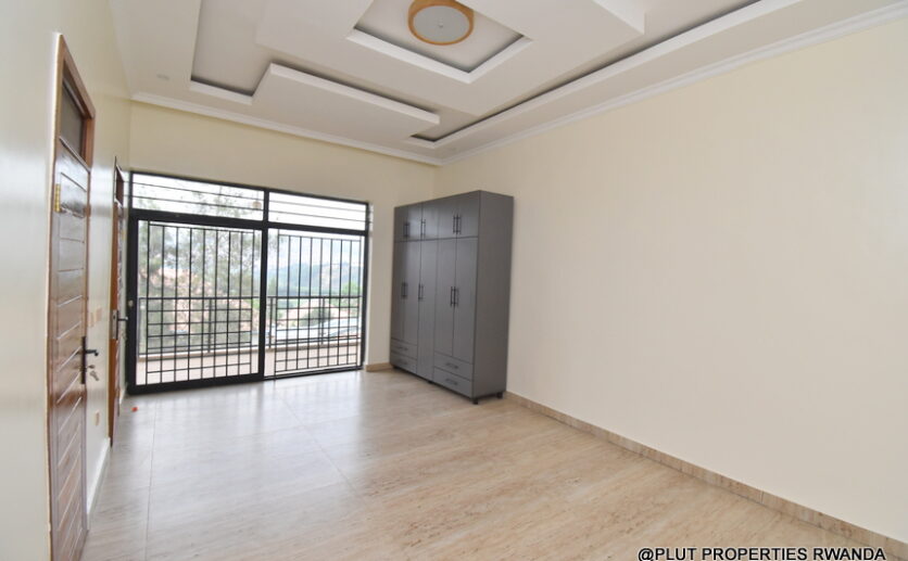 Beautiful 2 storey house in Kibagabaga plut properties (15)