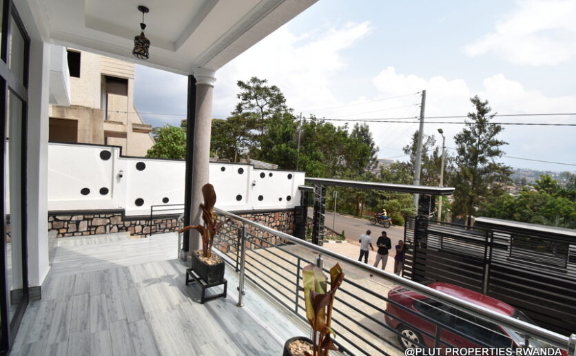 Buy 2 houses in Kibagabaga plut properties (17)