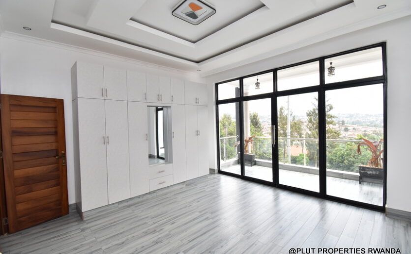 Buy 2 houses in Kibagabaga plut properties (7)
