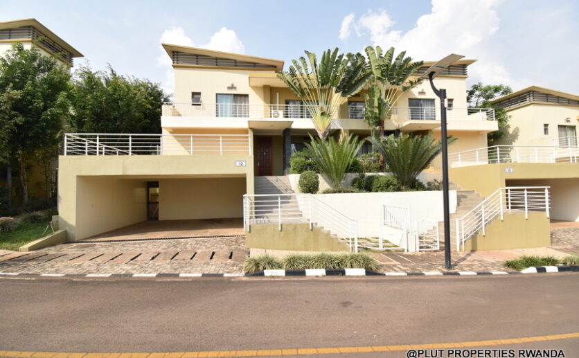 Buy in Gacuriro vision city plut properties (13)