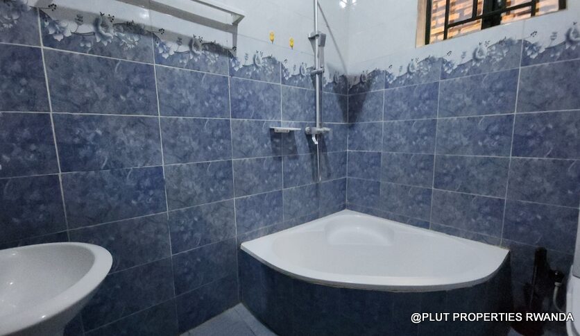 House for rent in Kabeza-Kanombe plut properties (4)