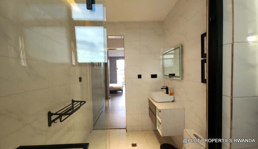 Rent in Rebero plut properties (5)