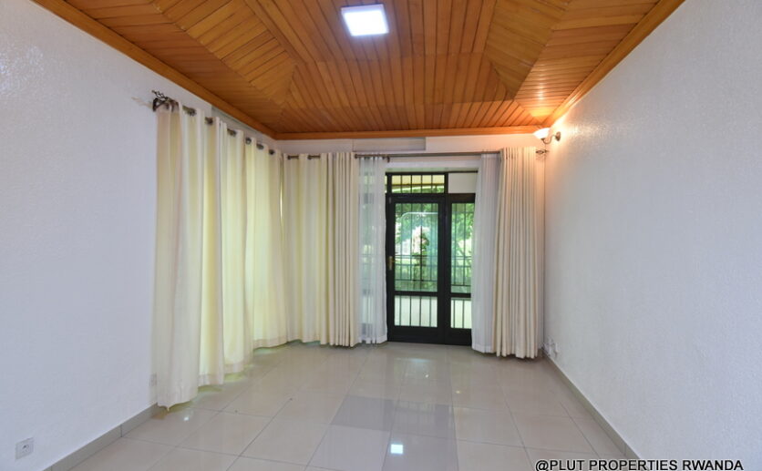 Unfurnished house for rent in Gacuriro plut properties (13)