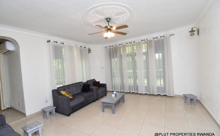Unfurnished house for rent in Gacuriro plut properties (7)