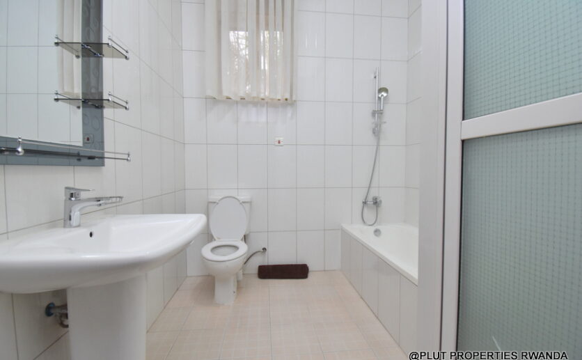 furnished 2 storey house for rent in Kibagabaga plut properties (1)