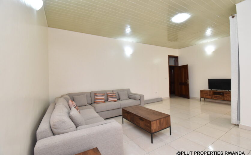 furnished 2 storey house for rent in Kibagabaga plut properties (4)