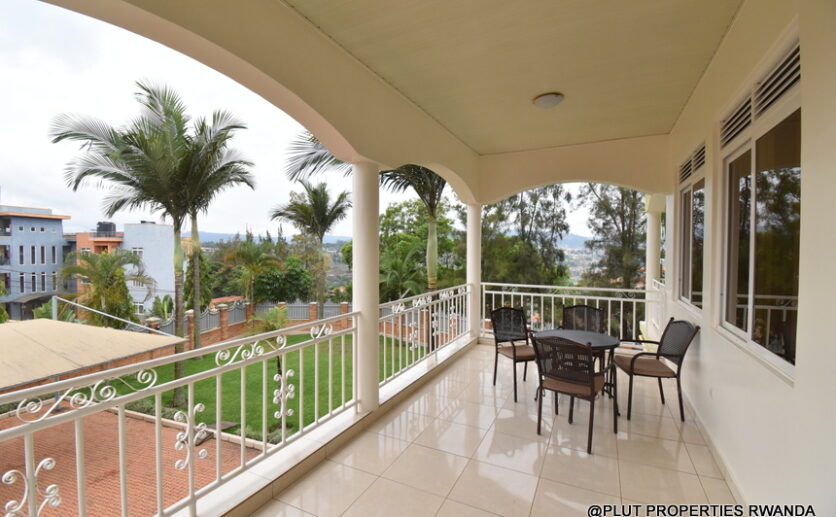 furnished 2 storey house for rent in Kibagabaga plut properties (5)