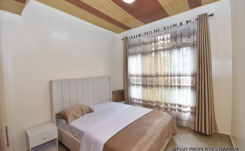 furnished 6 bedrooms house for rent plut properties (2)