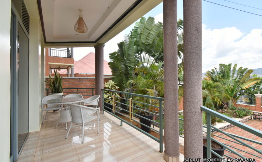5 bedrooms house in Kibagabaga plut properties (1)