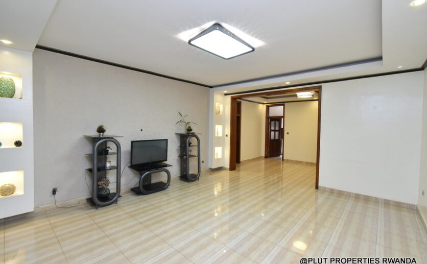 5 bedrooms house in Kibagabaga plut properties (5)
