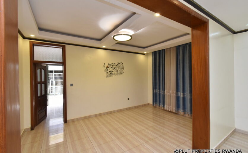 5 bedrooms house in Kibagabaga plut properties (7)