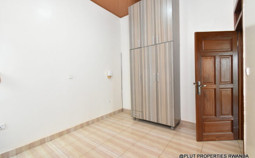 5 bedrooms house in Kibagabaga plut properties (8)