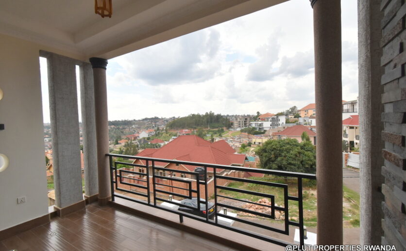 Beautiful house in Kibagabaga plut properties (8)