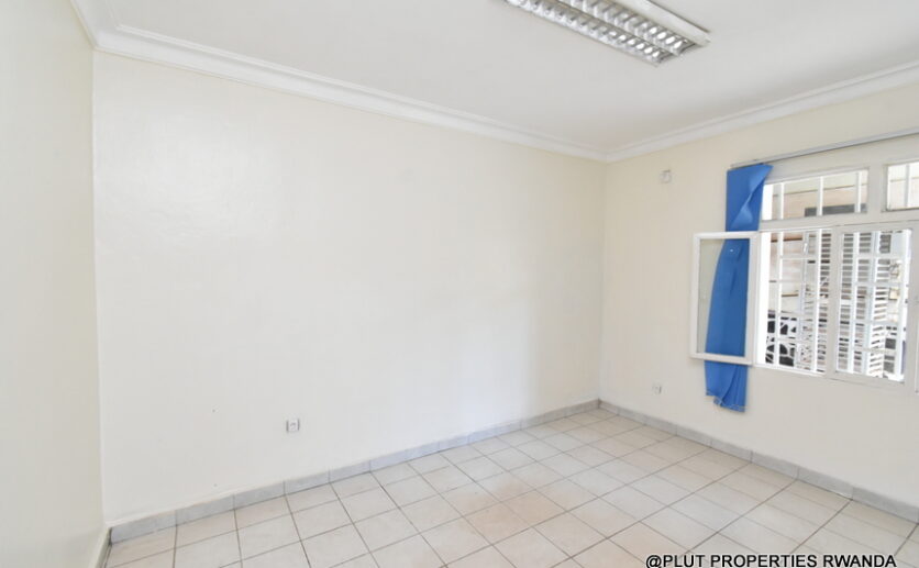 Big house in Kimihurura for rent plut properties (3)