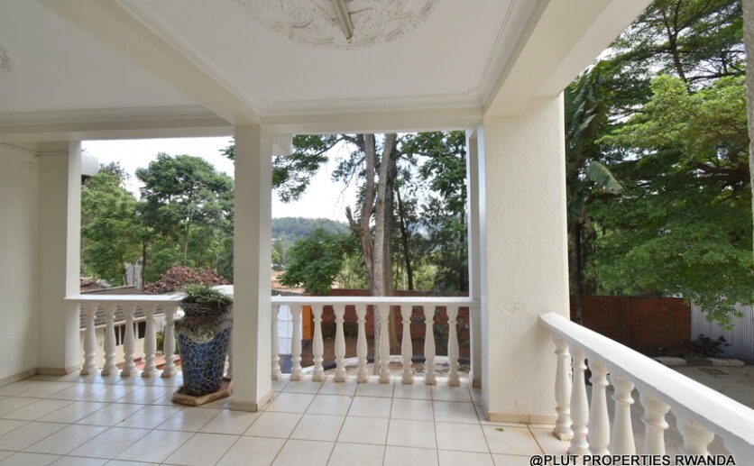 Big house in Kimihurura for rent plut properties (7)