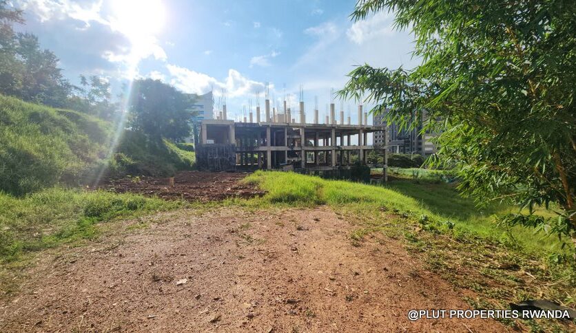 Big land for sale in Kiyovu plut properties (1)