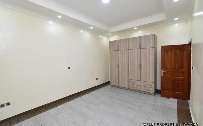 Duplex for rent in Kibagabaga plut properties (7)