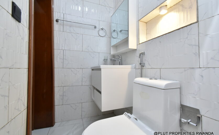 Furnished 3 bedroom apartment in Kibagabaga plut properties (9)