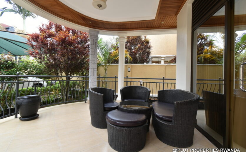 House for rent in Gacuriro Kigali plut properties (10)