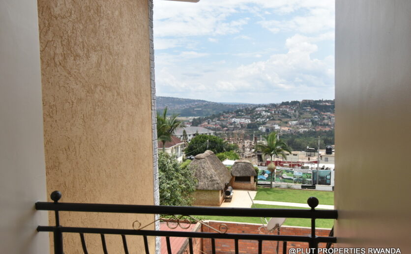 House for rent in Gacuriro Kigali plut properties (4)
