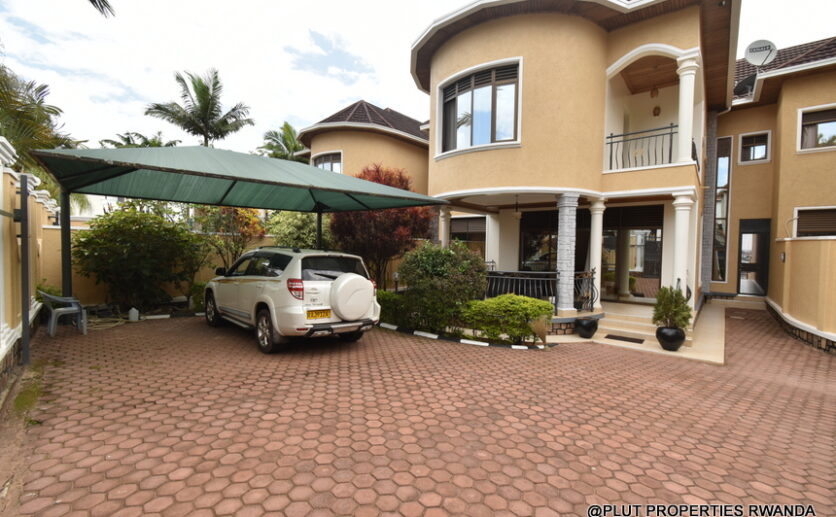 House for rent in Gacuriro Kigali plut properties (9)