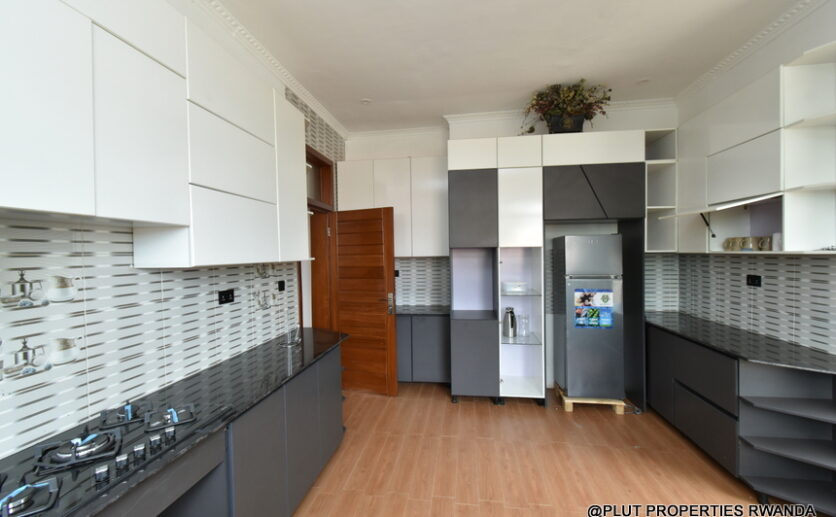 2 storey house for rent in Kibagabaga plutproperties (3)