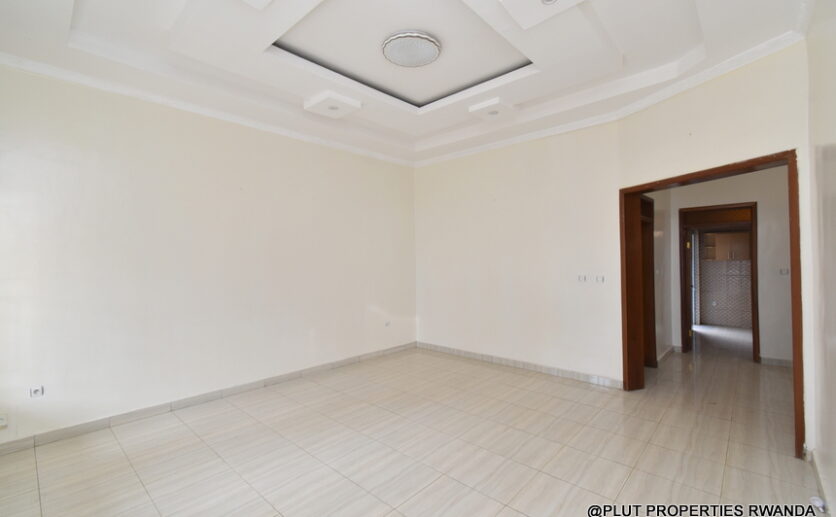 4 bedrooms house for rent in Kicukiro plut properties (1)