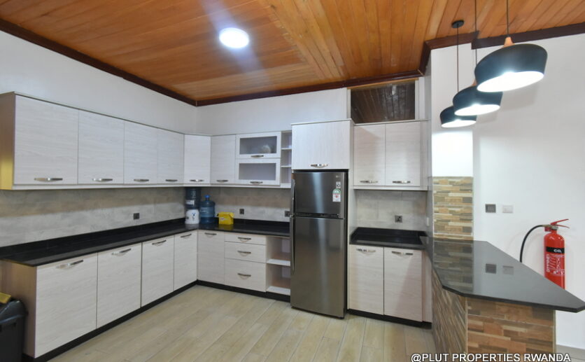 Beautiful furnished house for rent in Rebero plut properties (9)