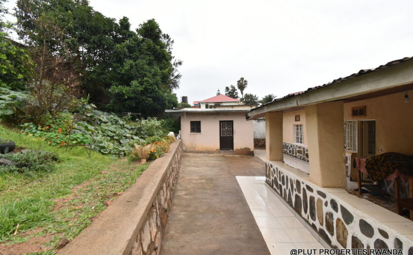 Kigali Kacyiru plot for sale plut properties (4)