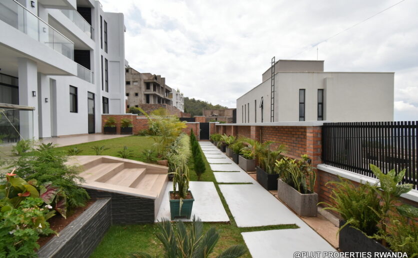 Villa house for rent in Rebero plut properties (13)