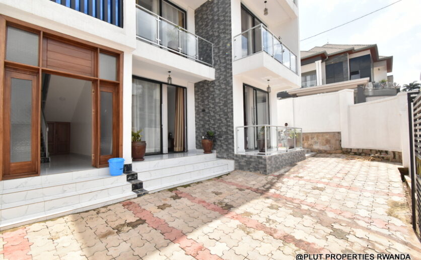 2 fully furnished bedrooms for rent in Kibagabaga plut properties (13)