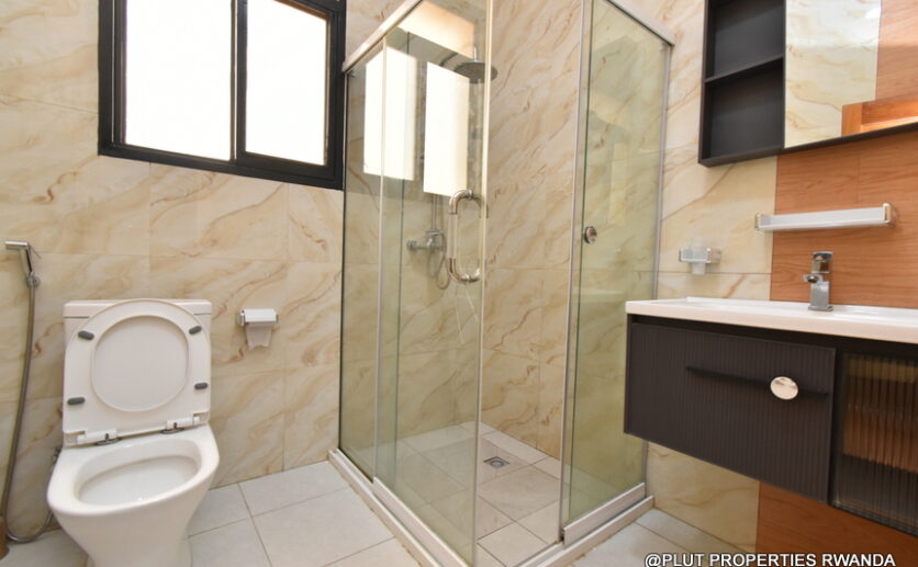 3 bedrooms in Kibagabaga Kigali for rent plut properties (7)