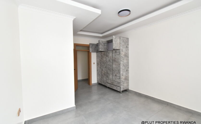 4 big bedroom house for sale in Kibagabaga plut properties (4)
