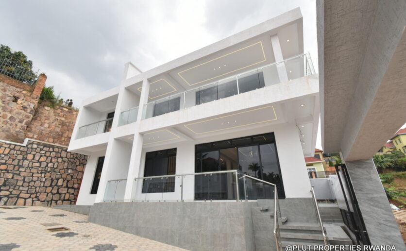6 bedrooms house for sale in Kibagabaga plut properties (1)