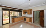 Big house for rent in Kibagabaga plut properties (2)