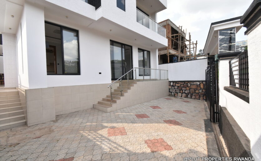 House for sale in Kimihurura Rugando plut properties (19)