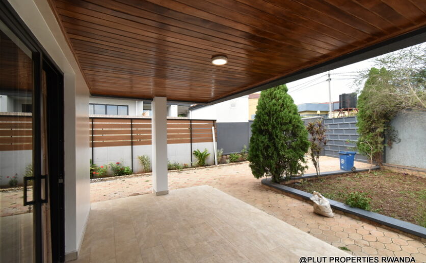 3 big bedrooms for rent in Kigali Kibagabaga plut properties (17)