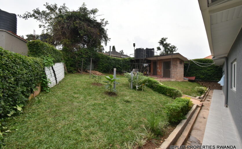 Fully furnished house for rent in Nyarutarama plut properties (2)