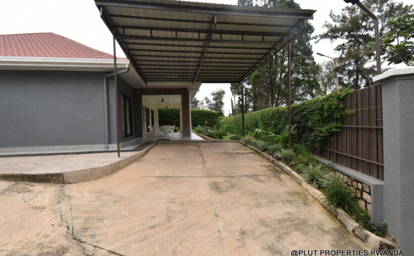 Fully furnished house for rent in Nyarutarama plut properties (3)