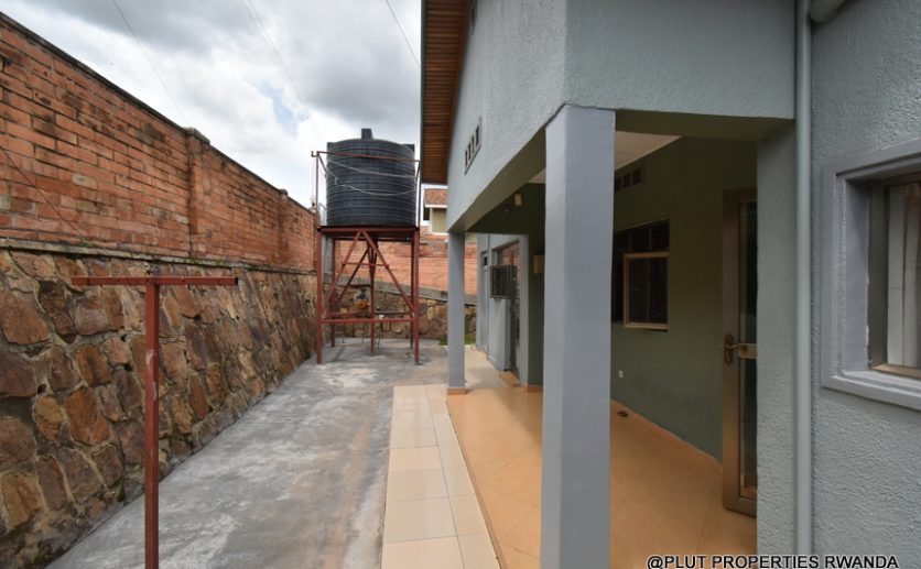 4 bedroomhouse for rent in Gacuriro plut properties (10)