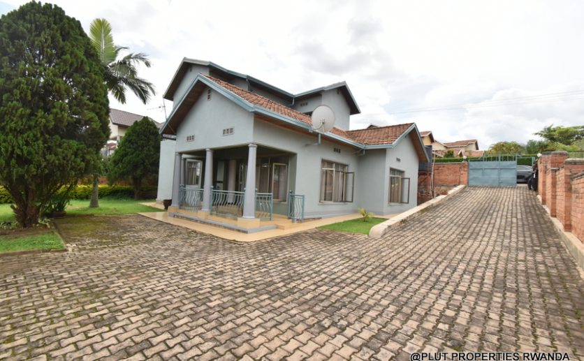 4 bedroomhouse for rent in Gacuriro plut properties (12)