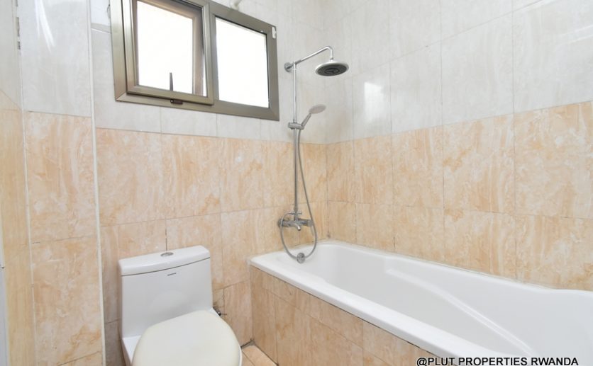 Beautiful house in Umucyo estate for rent plut properties (14)